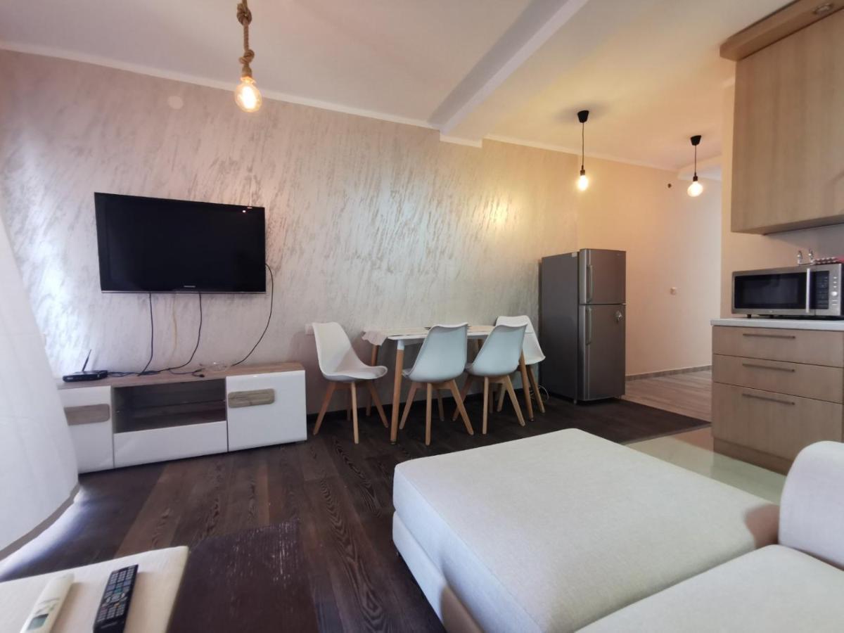 Holiday Home Kalicanin بار المظهر الخارجي الصورة