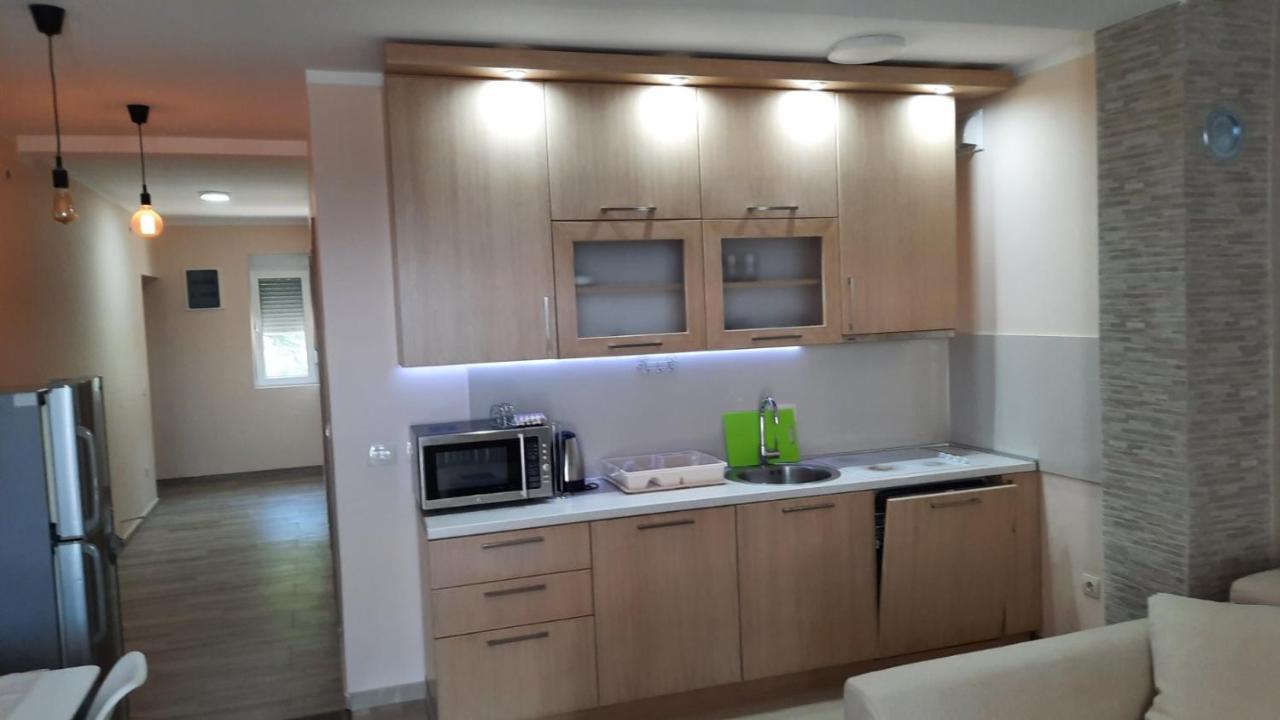 Holiday Home Kalicanin بار المظهر الخارجي الصورة