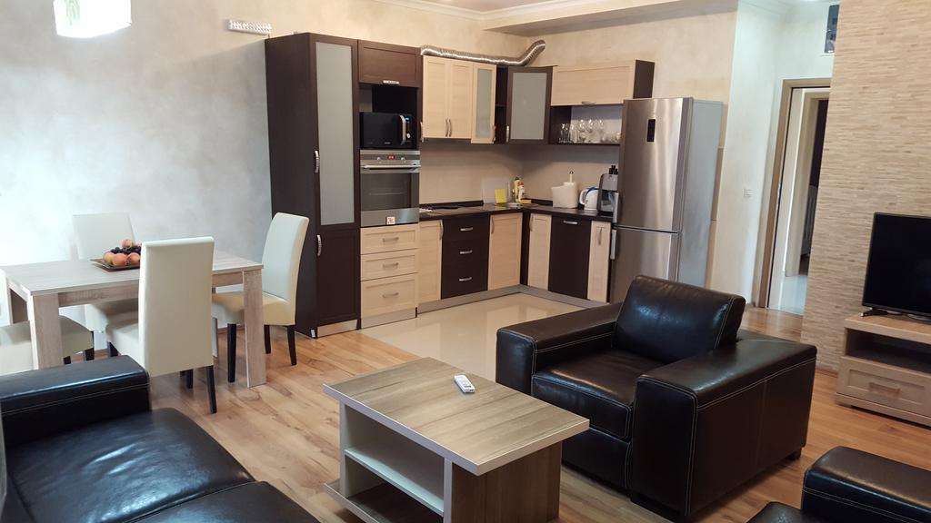 Holiday Home Kalicanin بار الغرفة الصورة