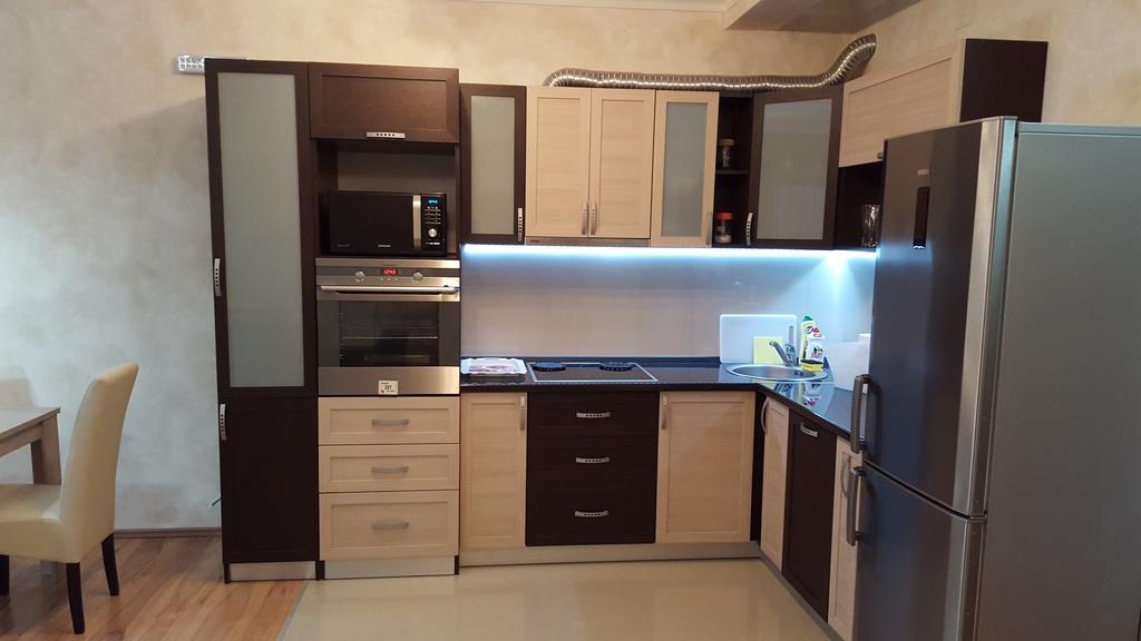 Holiday Home Kalicanin بار الغرفة الصورة