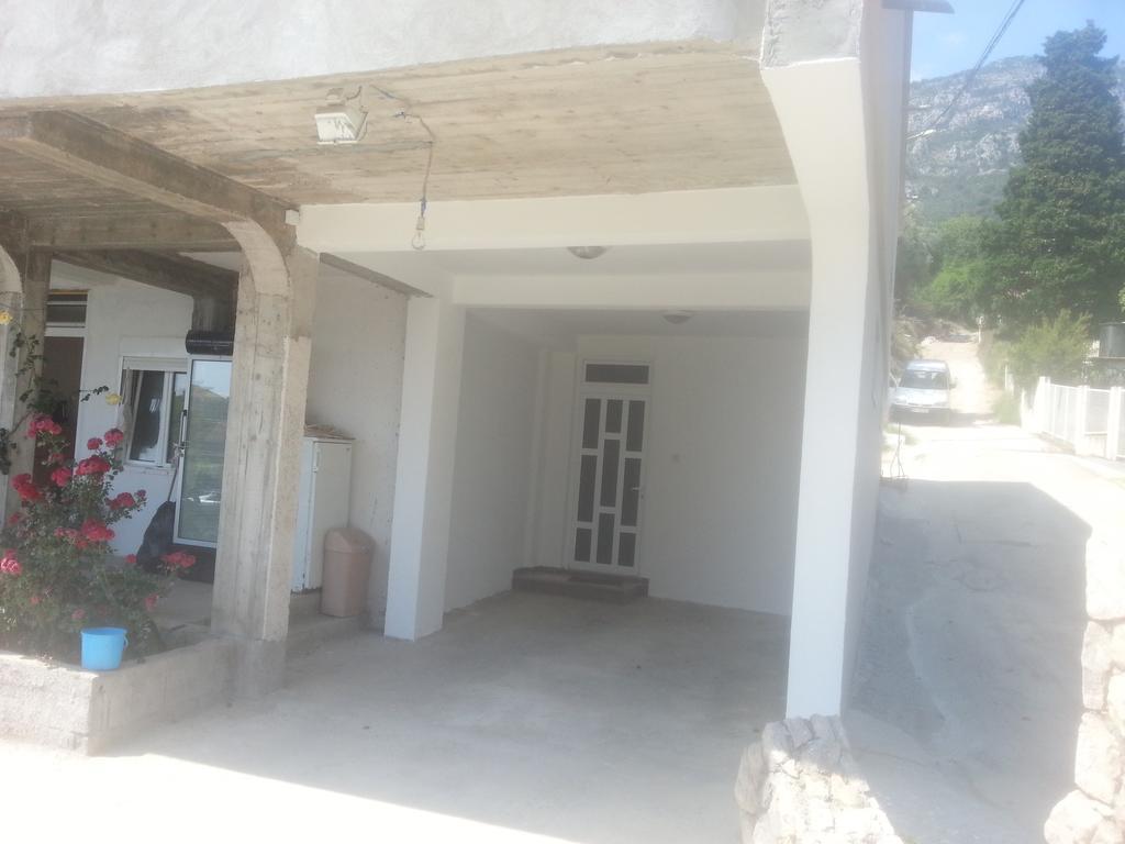 Holiday Home Kalicanin بار المظهر الخارجي الصورة